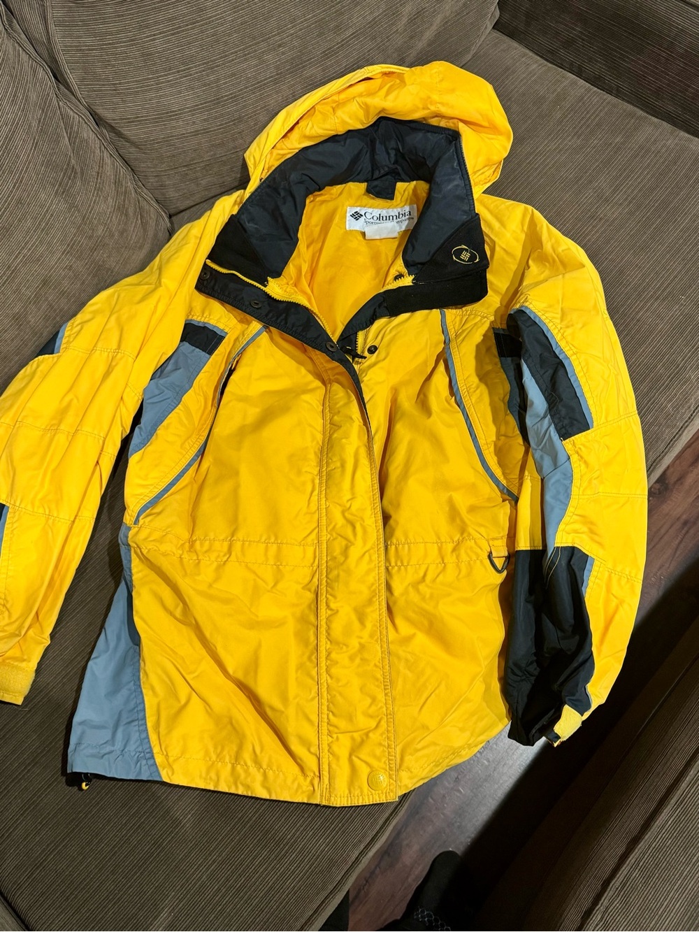 Columbia Yellow and Gray Hooded Utility Jacket
